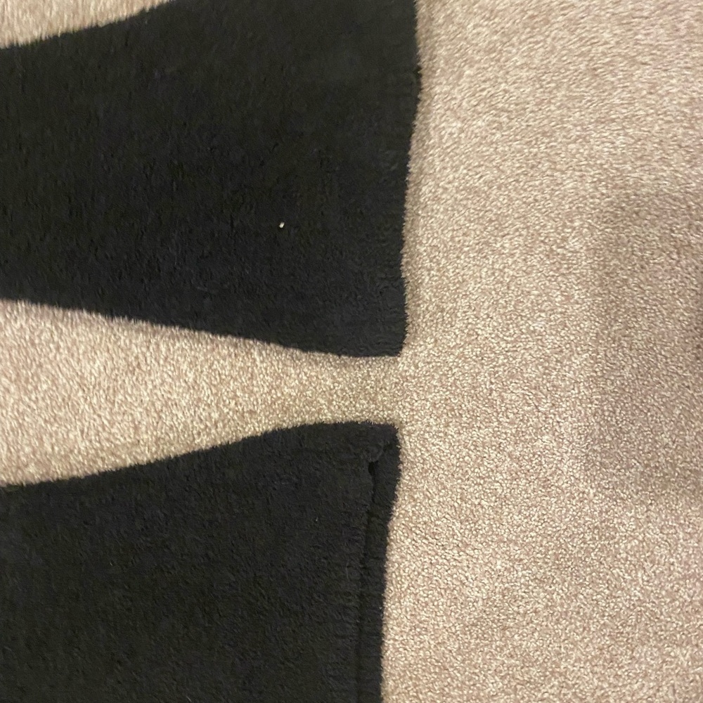 Art class, girls medium/ 7/8 yr black and super fuzzy!